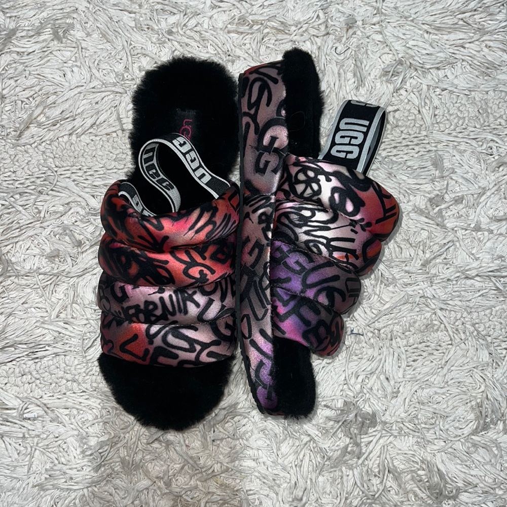 Y2k grafiti ugg slipper wedges